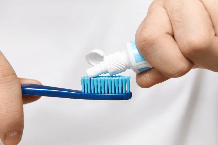 potential risks of fluoridated toothpaste among children